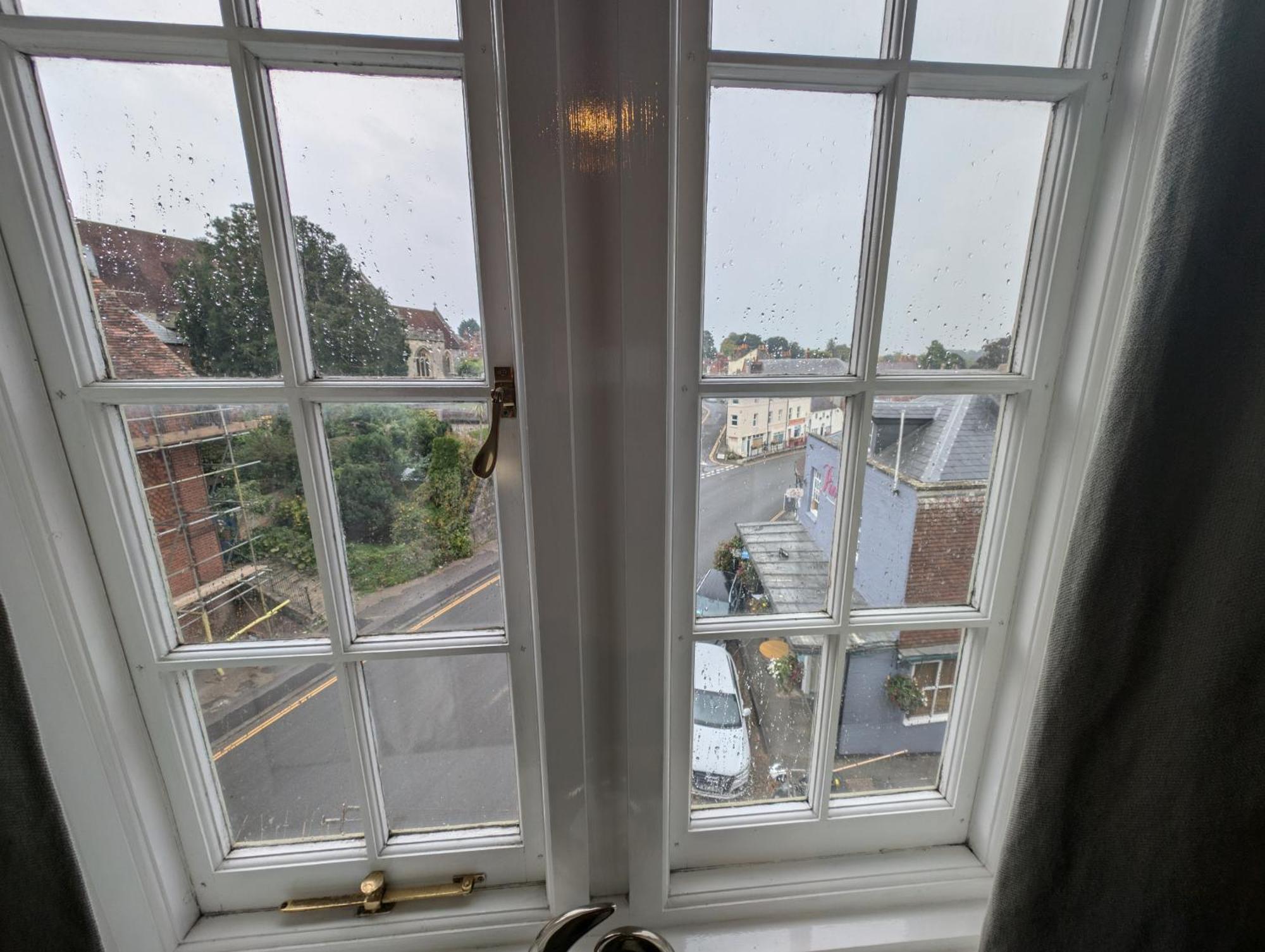 The Bear Marlborough Hotell Eksteriør bilde